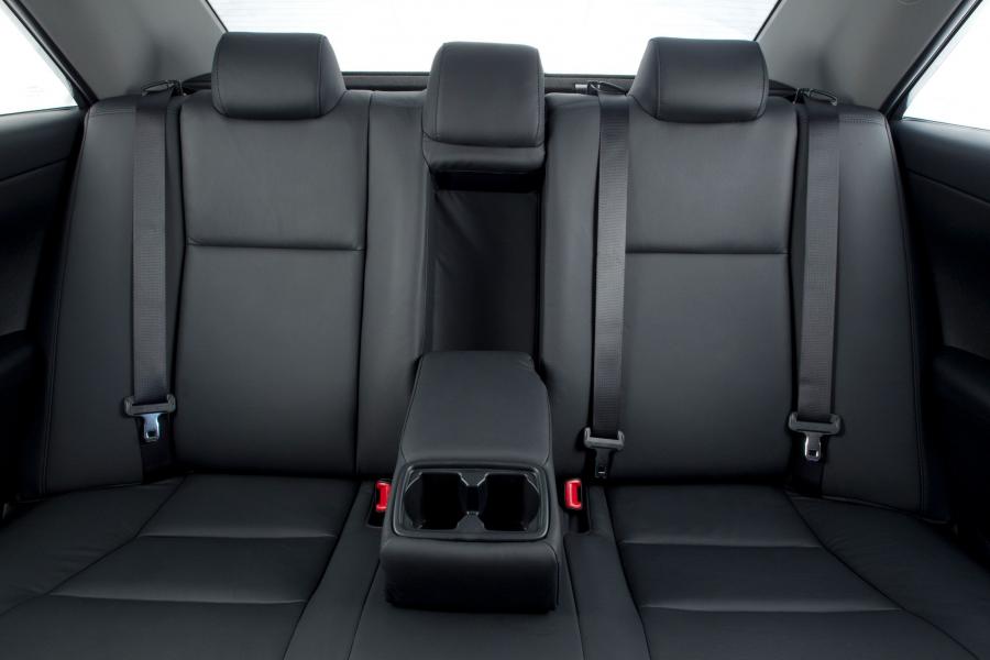  Toyota Aurion Presara 2012 года  (фото 12 из 25)